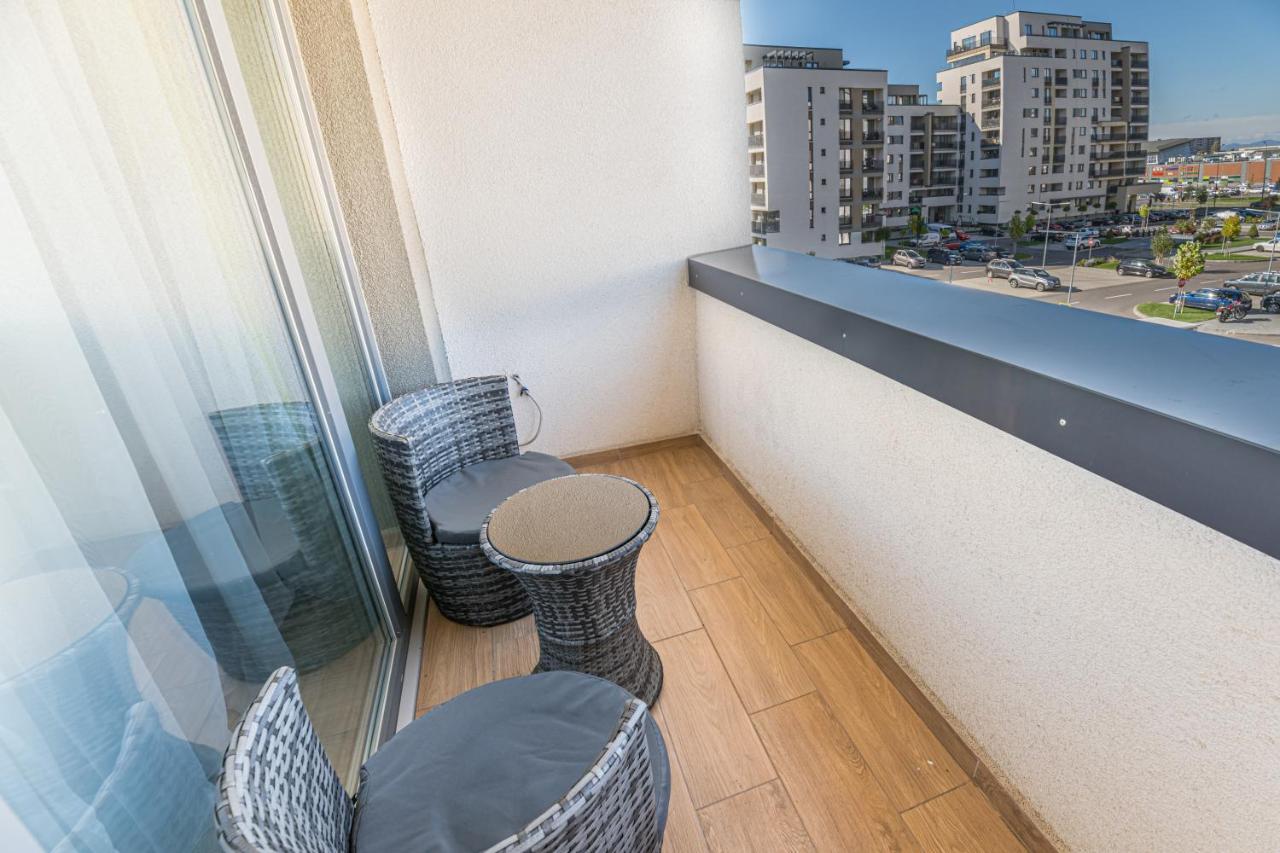 Bwa Zen Apartment Брашов Екстериор снимка